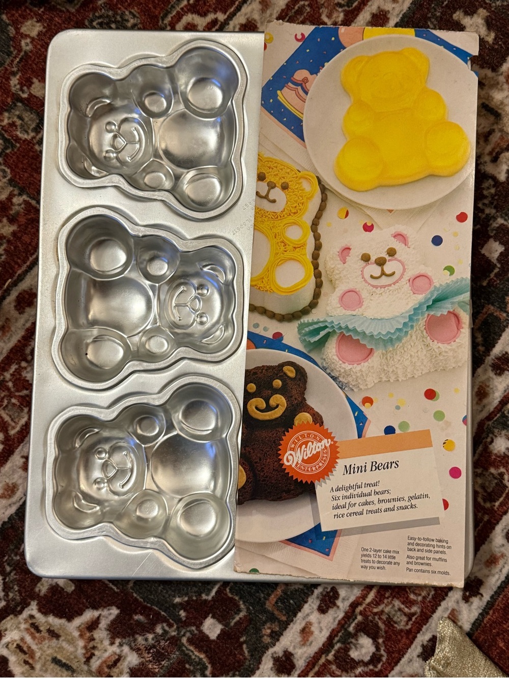 Wilton Yellow Mini Bear Cake Pan - 3-Cavity